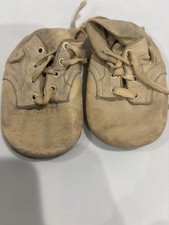 Authentic vintage Childcraft baby shoes made of soft genuine leather.