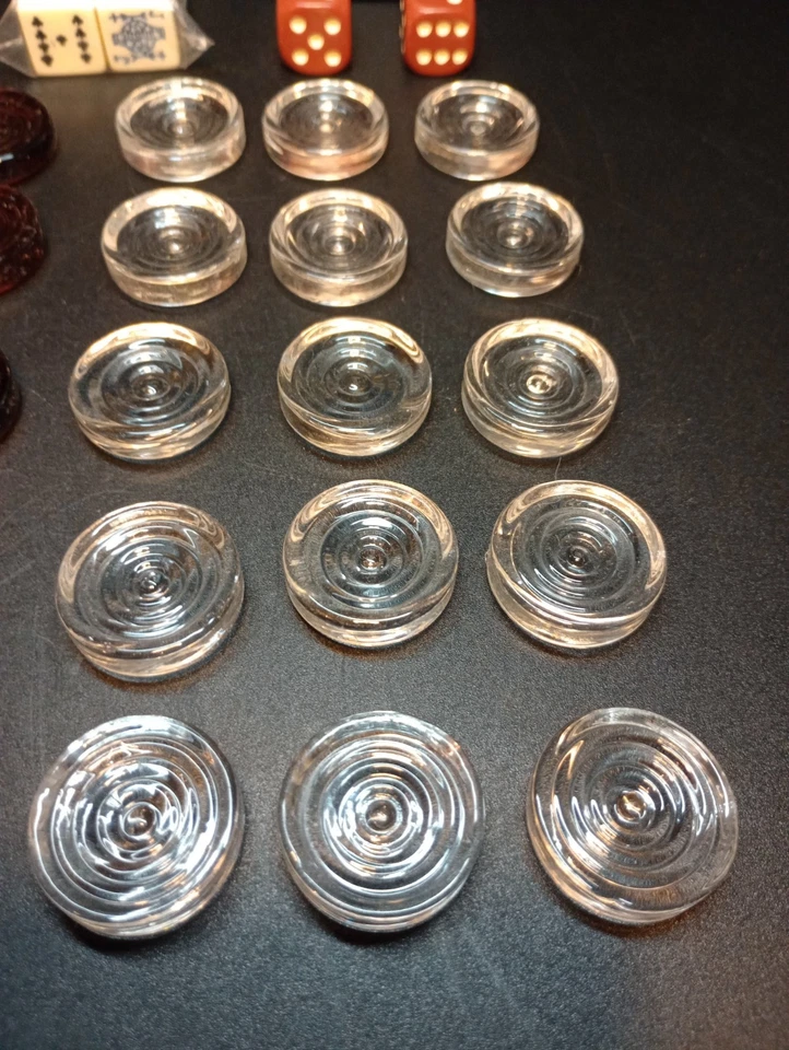 Vintage Amber & Clear Glass Checker Backgammon Set Complete Dice Cups Poker Dice - Image 4 of 4