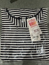 Uniqlo heat tech extra warm long sleeve shirt XS