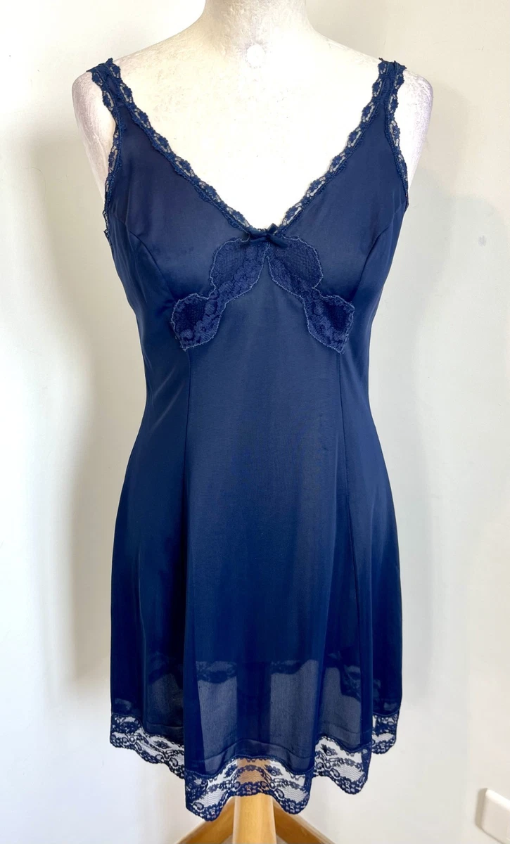 Combinaison Fond De Robe Schiesser En Nylon Noir – Taille 46/48 (occasion Bon état)