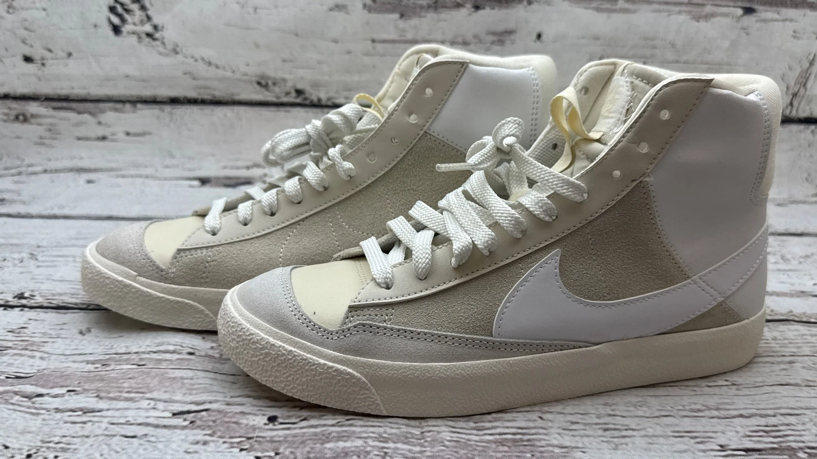 Nike Blazer Mid '77 Youth 7Y D GS sneaker in pelle bianca DQ6084 100 donna 8 5