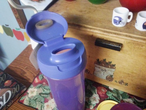 Tupperware Eco 9" Purple 🌊 Drink 🍼 Snack 🍵 Storage #6627 • VGUC / 2 Cup Gift - Picture 10 of 11