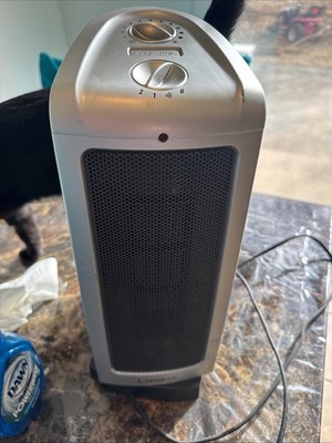 Lasko Oscillating Ceramic Tower Heater Model 5307 Portable 1500W Space Heater