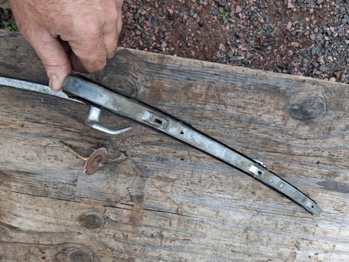 1971 - 1977 Dodge Van Sportsman Tradesman? Passenger Right Side Vent Wing Window - Picture 7 of 19