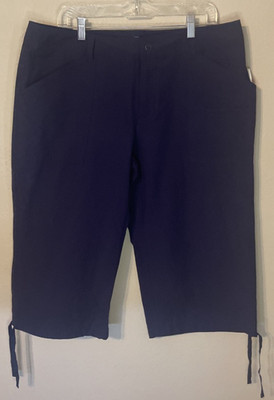NWT Danskin Now  Women's Stretch Capri Pants Size XL (16-18) Navy Blue