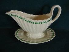 Copeland Spode Ivanhoe Green Gravy with Attached Base  