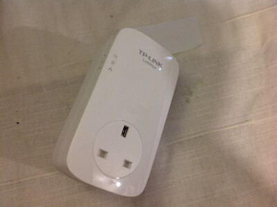 TP-LINK TL-PA8010P AV1200 Gigabit Powerline Adapter