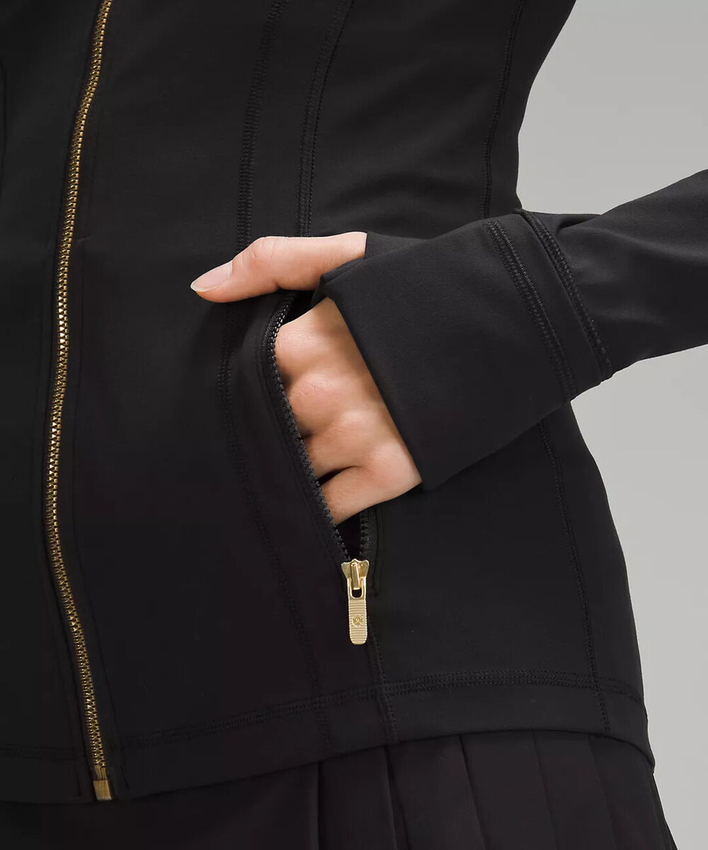ルルレモンDefine ジャケット Nulu ブラック/ゴールド XS Hooded Define Jacket *Gold | ウィメンズ | Lululemon JP