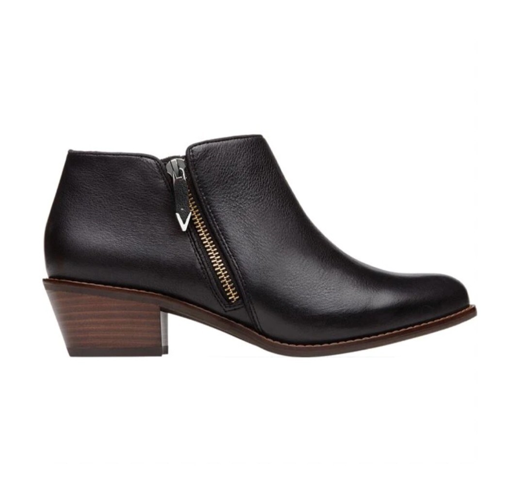 VIONIC *Jolene* Black Leather Low Block Heel Ankle Booties Size