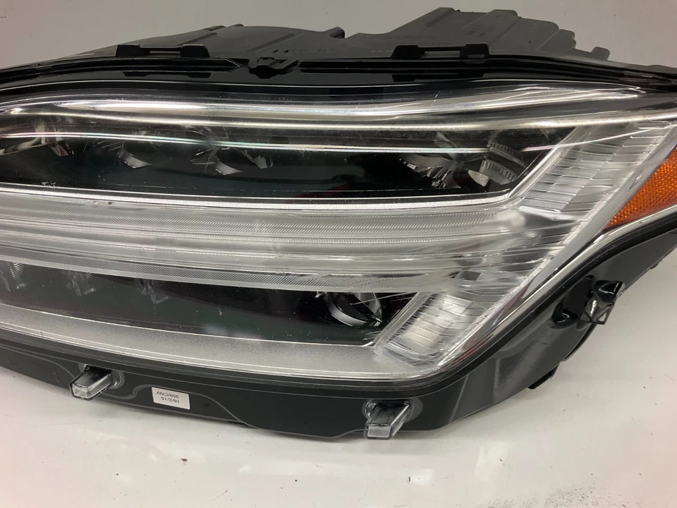 16-18 Volvo XC90 Left LED Adaptive Headlight Assembly 31677036 - Image 3 of 4
