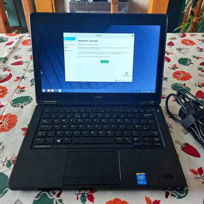 Dell Latitude E5250 · i3-5010U · 8GB · 120GB