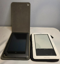 2 Barnes and Noble Nook eReader / Tablets - UNTESTED