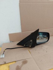 Retroviseur droit (ou coque) Mazda 323