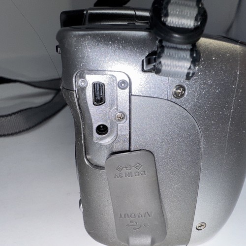 Kodak EasyShare Z612 6.1MP Digital Camera Silver No Charger Tested WORKING - Picture 11 of 14