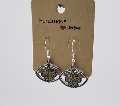 Beautiful dangling New Orleans Saints Great way to show