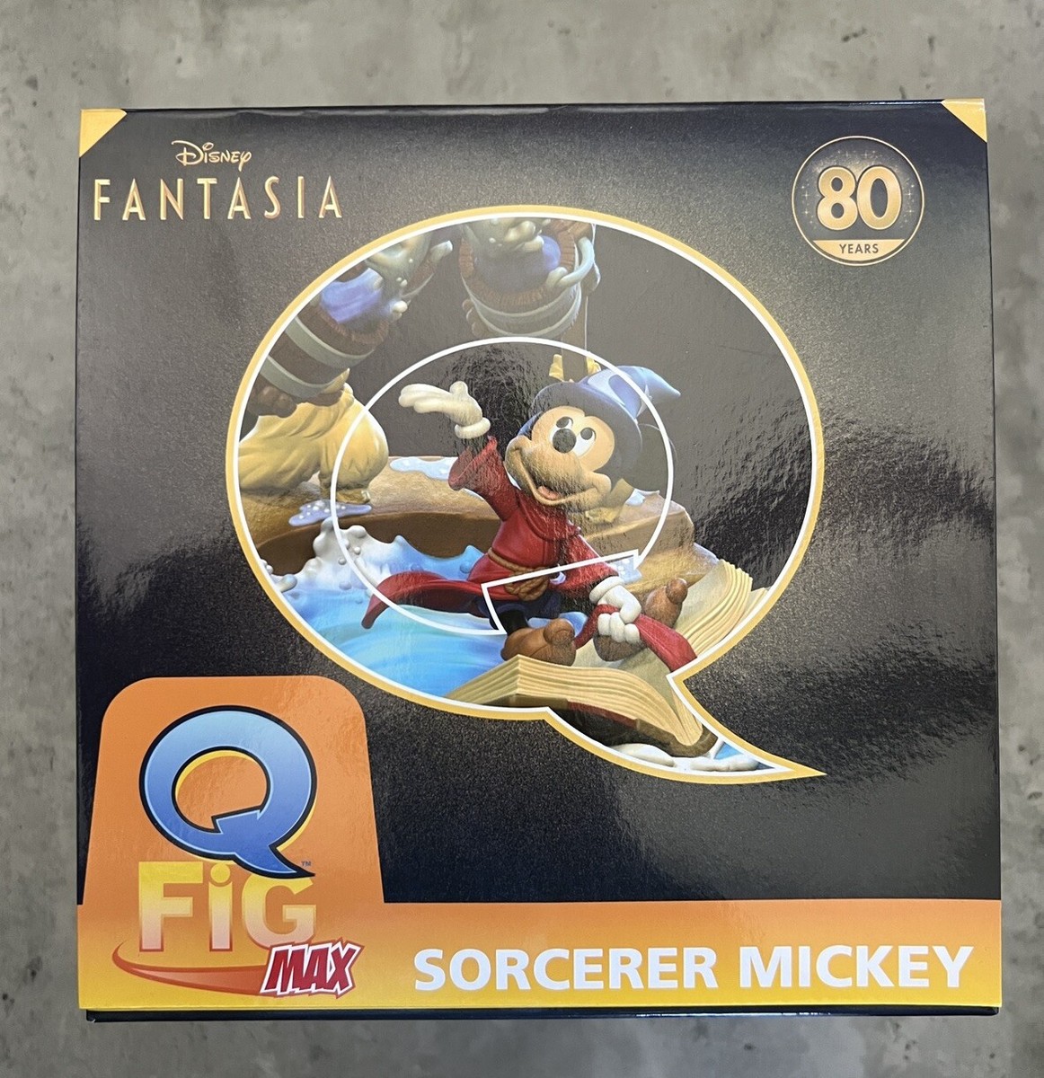 Disney Fantasia Sorcerer Mickey Mouse Q-fig Max Magical Iconic