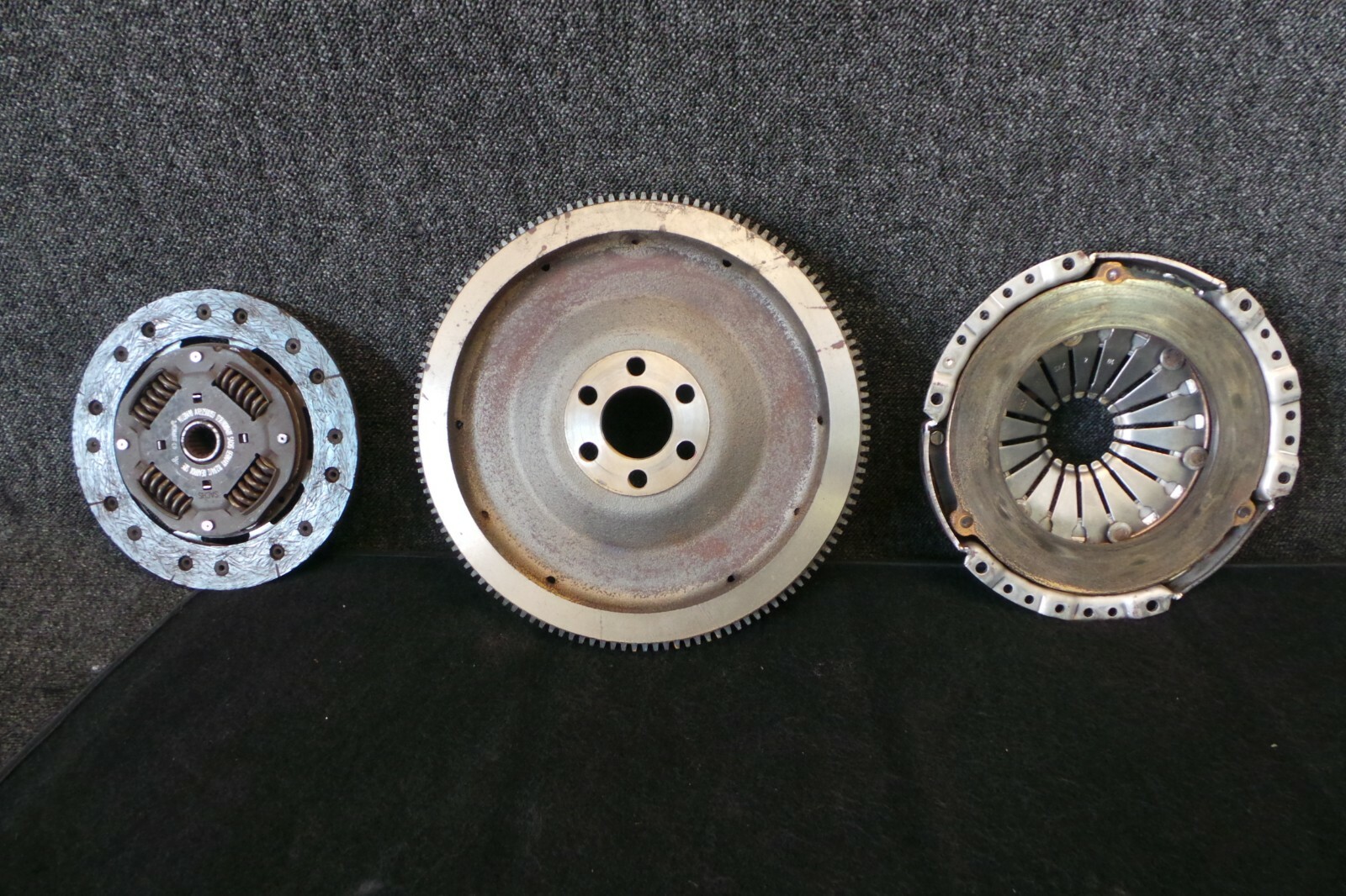 L96-63 * Smart FORFOUR 454 Kupplung Kupplungscheibe A1352500004 