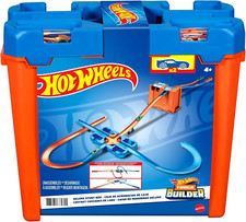 Hot Wheels Bahn Track Builder, Autorennbahn Bauset inkl. 2 Spielzeugautos ab 4