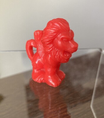 Red Chimera Vintage Monster in My Pocket MIMP matchbox Toy CLEAN Combine Ship!