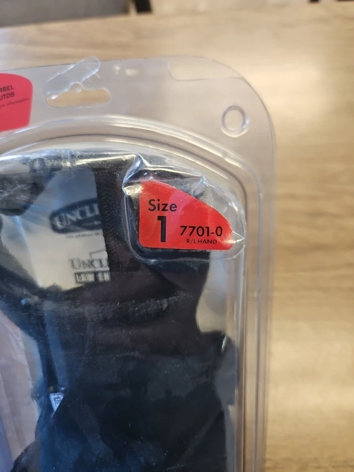 Uncle Mikes Pro-Pak Horizontal Shoulder Holster Black Nylon Size 1 #7701-0 - Image 2 of 4