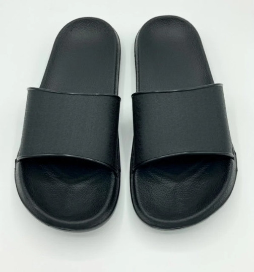 Comfortable black unisex sandals for the house, beach or any occasion, men