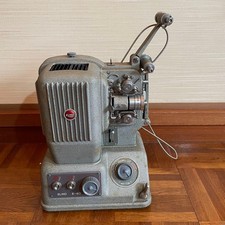 Flight ELMO 8mm projector E-80 with case and outer box 018935