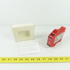 Allen-Bradley MSR127T 440R-N23125 Guardmaster Safety Relay 115VAC Ser B NEW