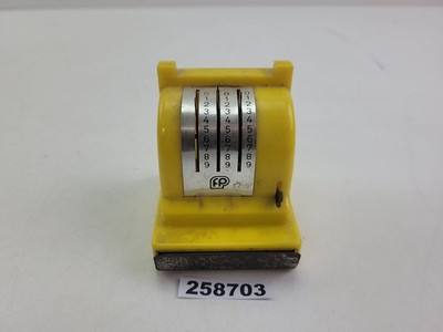 Miniatur Registrierkasse Kasse DDR FP Kunsststoff Blech Kaufmannsladen #258703