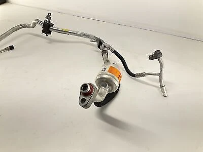 Manguera líquida de succión aire acondicionado 14-22 Ford Transit Connect 2,0 L aire acondicionado Foto 2 de 4