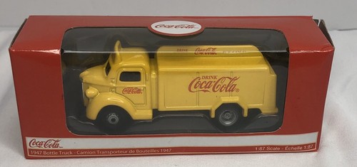 Coca Cola 1947 Bottle Yellow Truck - Picture 3 of 10