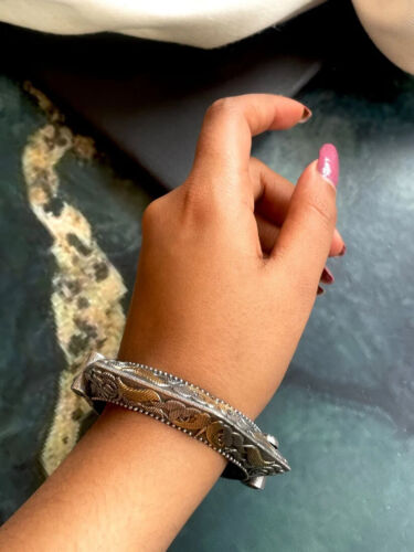 Dual Tone Ethnic Antique Look Openable Kada - Picture 2 of 2