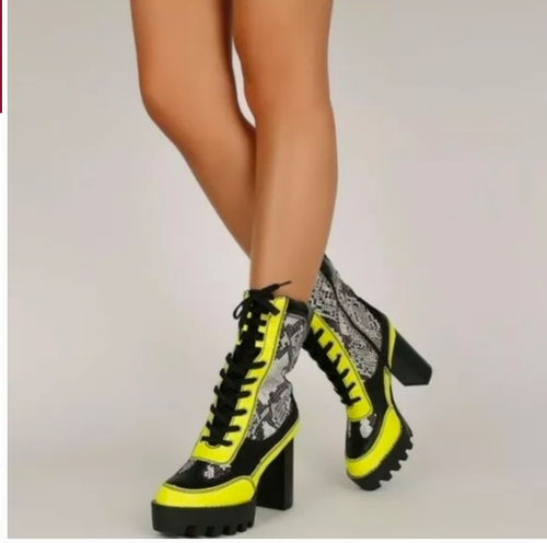 Combat Boots Size 6.5 Snake Skin Print 