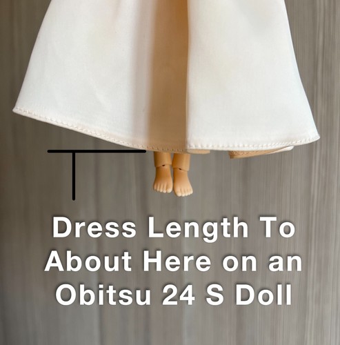 Blythe Doll Clothes -- Elegant Cream Dinner Dress Set (OOAK) - Picture 4 of 20