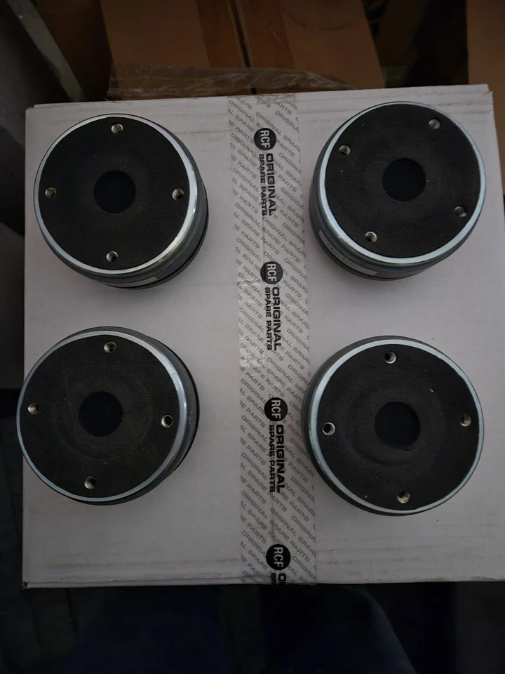 Quantity 4 of EAW CD-1603 1" inch exit bolt on HF High Frequency Drivers - Image 2 of 2