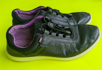ECCO Women's Sense Toggle Size 6 EU37 Sneakers Shoes
