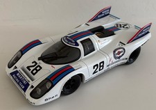 Universal Hobbies 1:18 PORSCHE 917 1000 Km Austria 1971 #28 Martini Racing