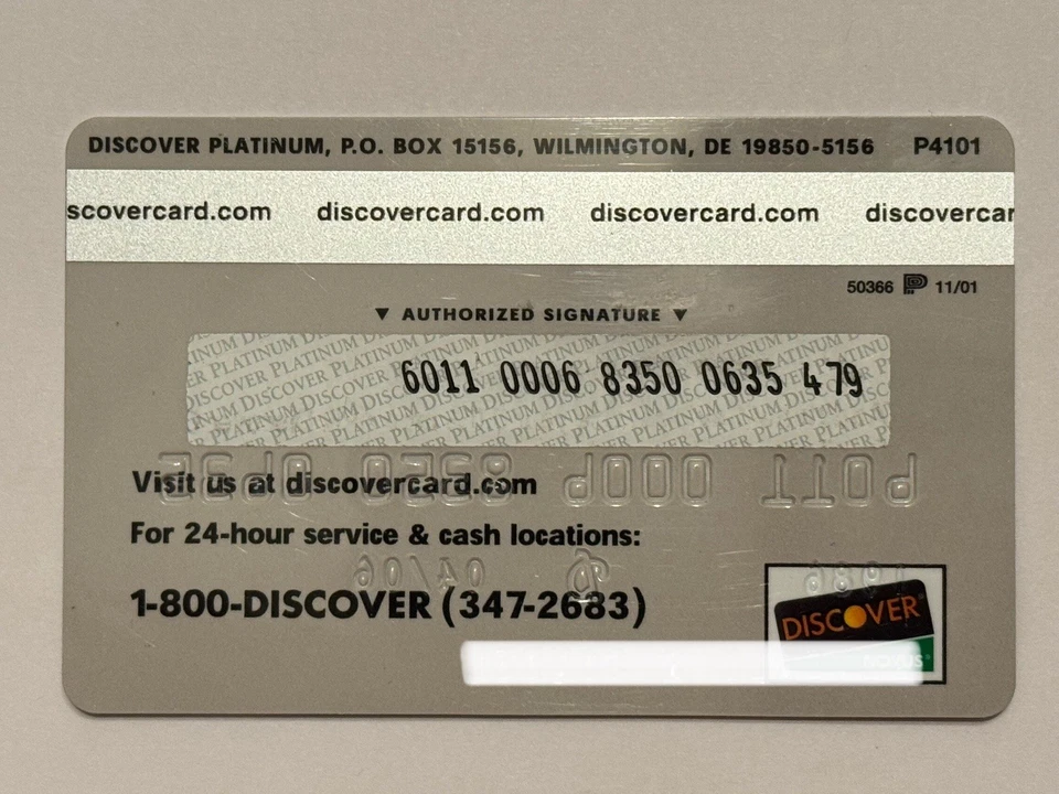 Discover Platinum Credit Card American Flag Expired In 2006 - Image 3 of 4