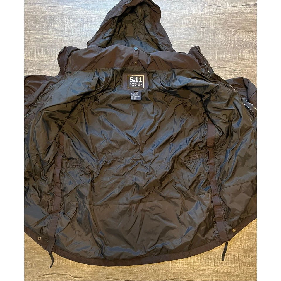 Chaqueta 5.11 Parka táctica con capucha multi bolsillo parte # 48001, negra para hombre talla L Foto 3 de 4