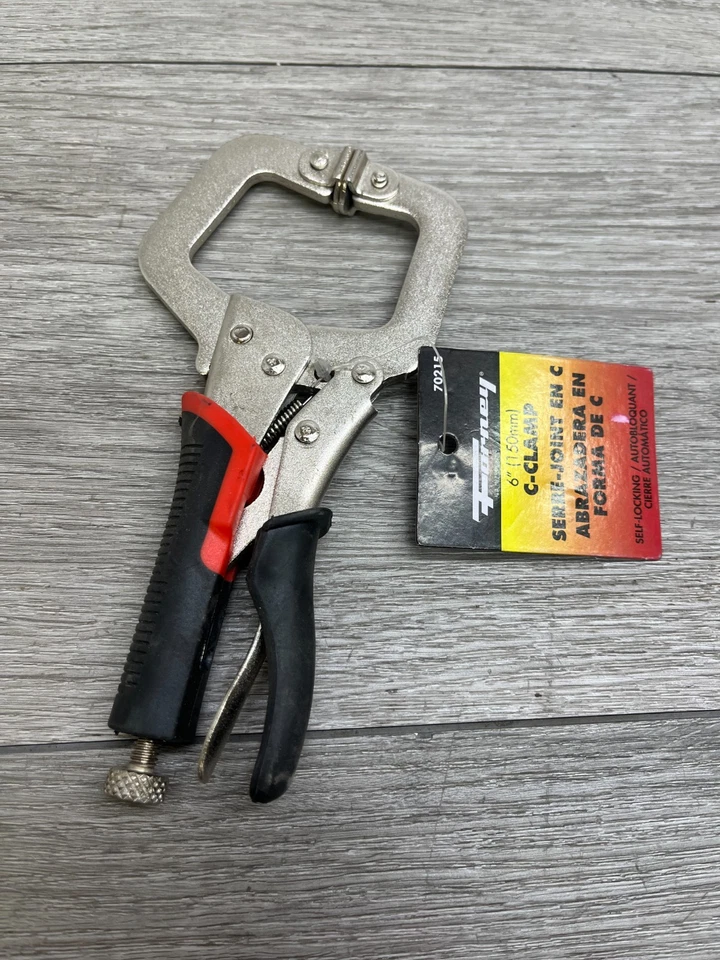 Abrazadera en C de bloqueo Forney 70215 de 6 pulgadas con empuñadura de cojín Foto 2 de 3