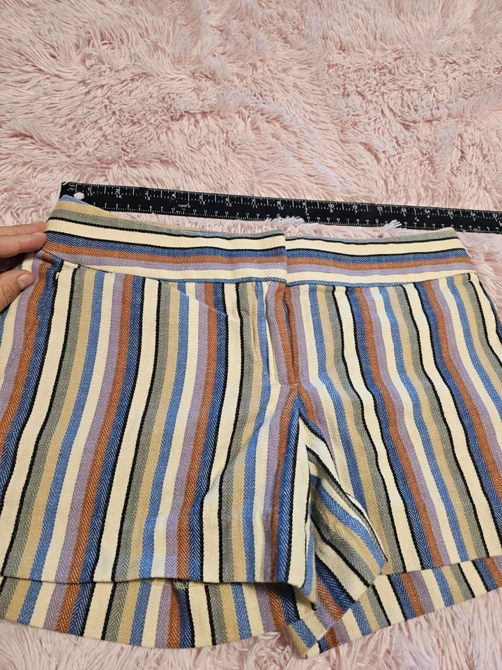 Pantalones Cortos Ann Taylor LOFT Mujer 00 Multicolor Rayas Tejido The Riviera Short Foto 2 de 4