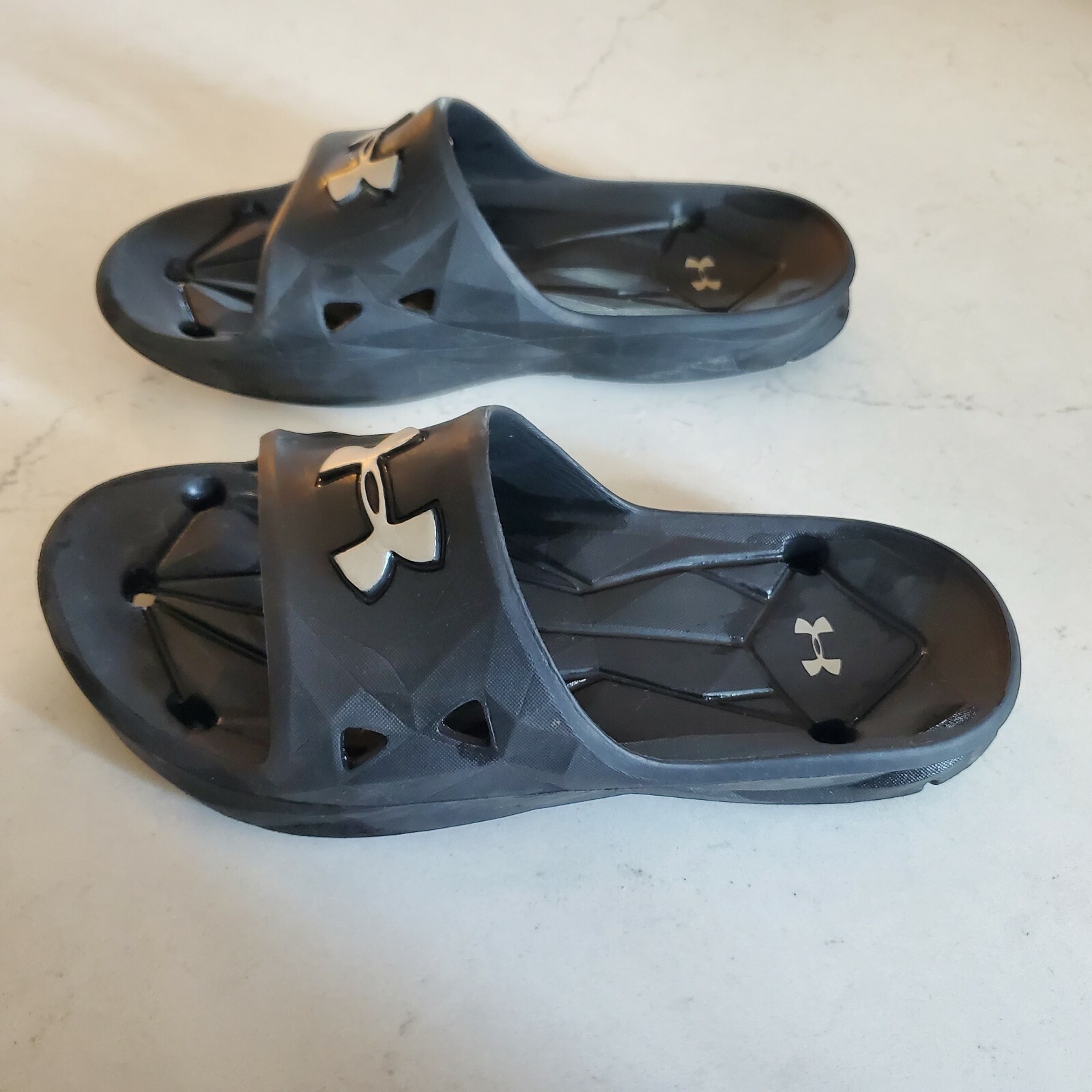 Under Armour Men's Locker 3 III Slides 