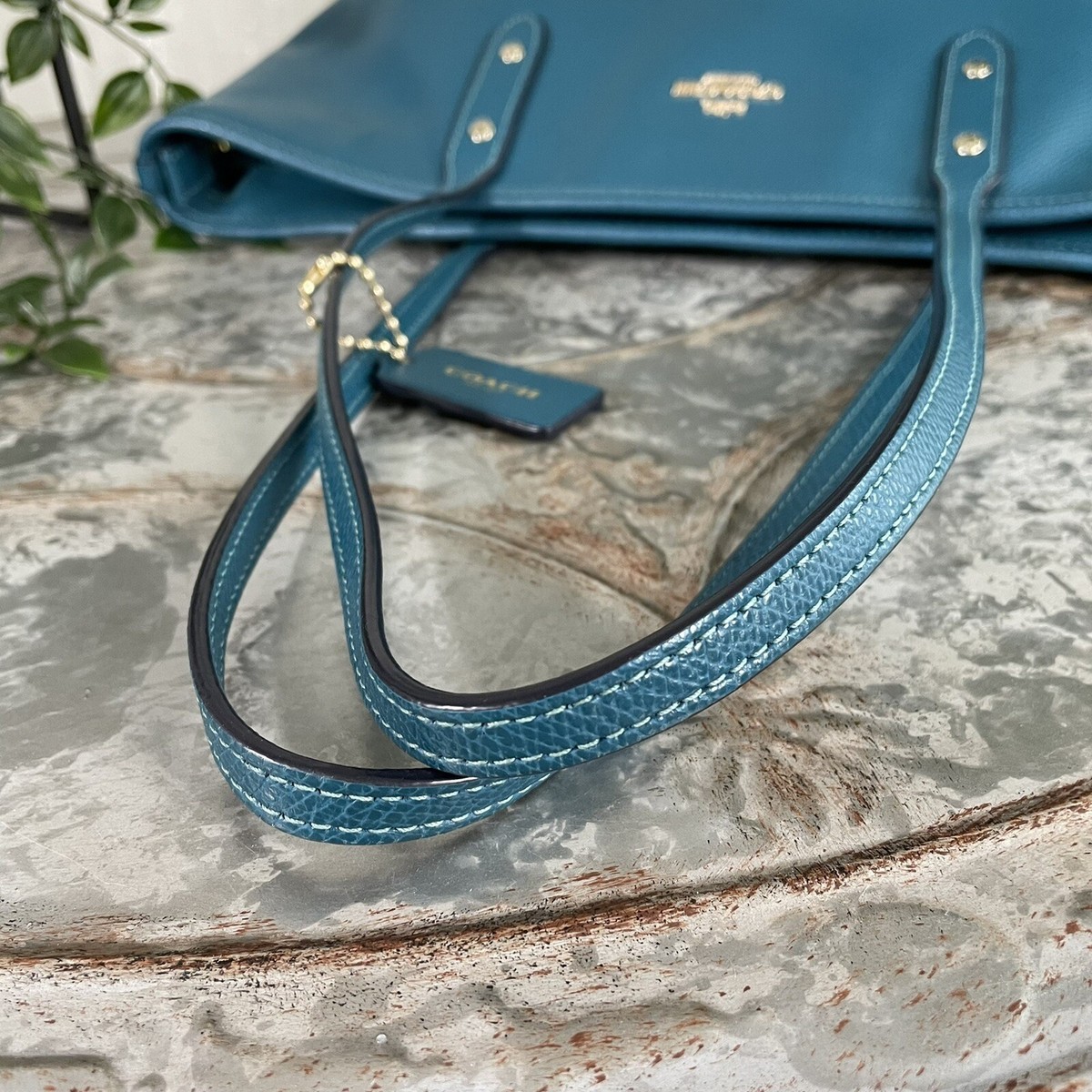 COACH CITY ZIP LARGE TOTE IN CROSSGRAIN LEATHER F36875 SV COACH CITY ZIP LARGE TOTE IN CROSSGRAIN LEATHER F36875 SV