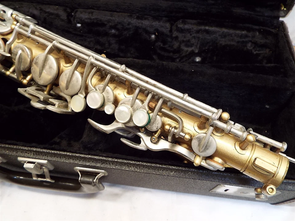 Vintage Bundy Epoxy Finish Student Model Alto Saxophone Marching Band Sax+Case - Image 2 of 4