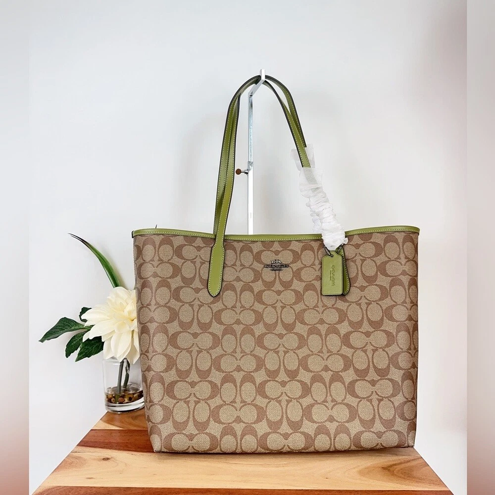 NWT Coach Beige Signature Coated Canvas Park Metro Shopper Tote