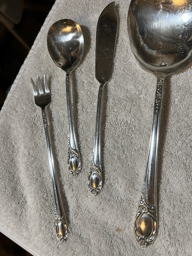 Heritage Silver Locket SilverPlate Flatware Complete 10 Pc Serving Set Wow !! - Picture 6 of 8