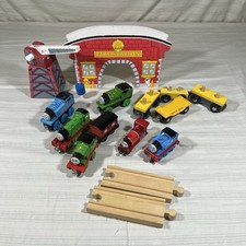 Mixed Lot of Vintage Thomas The Tank Train Engines Friends Bridge Crane 2002 S1