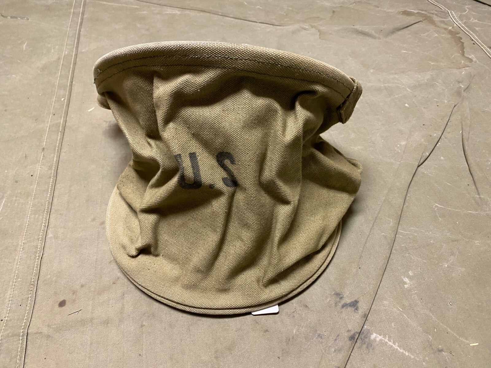 ORIGINAL WWII US ARMY M1942 COLLAPSIBLE WATER BUCKET-OD#3, DATED 