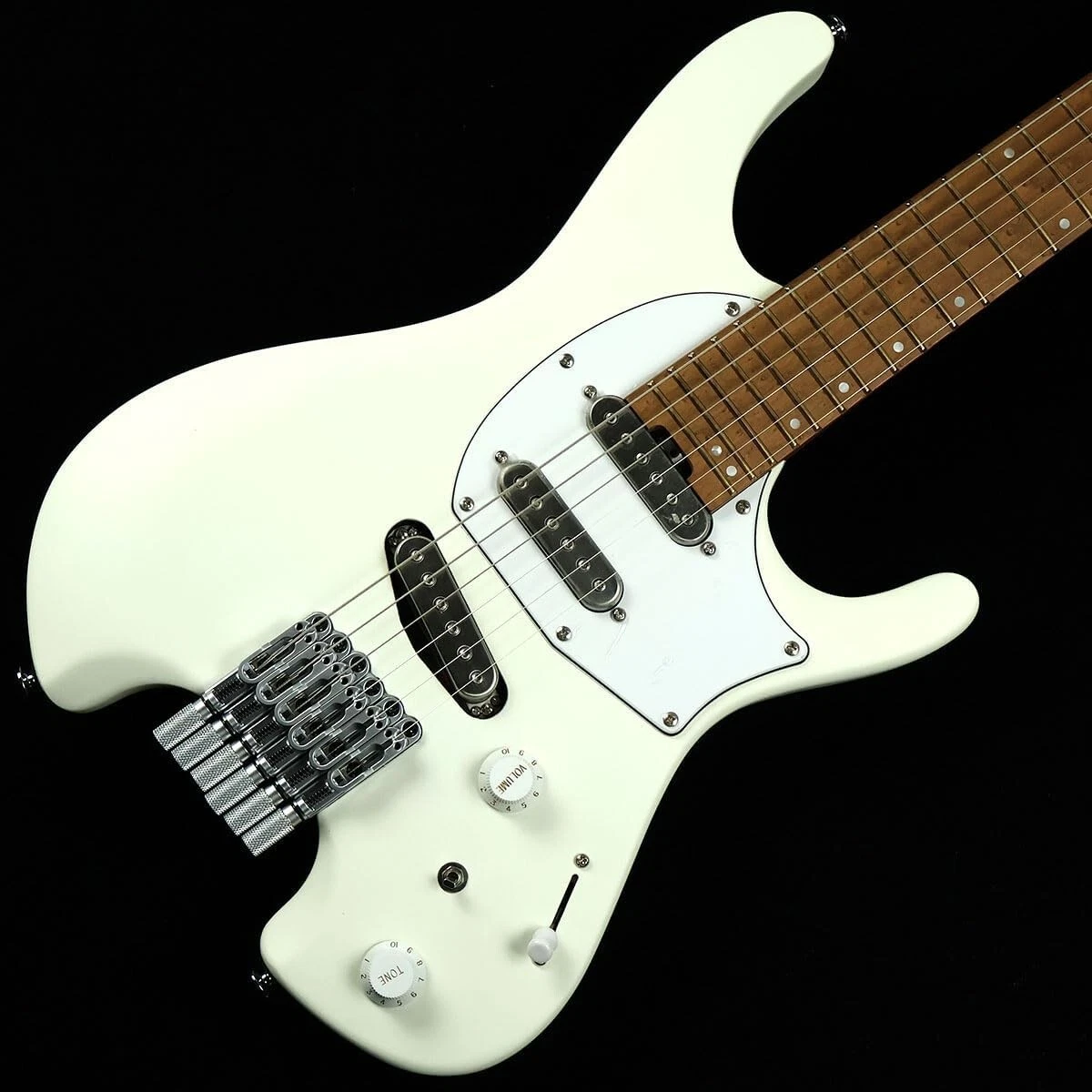 Ichika nito white ibanez guitar deals