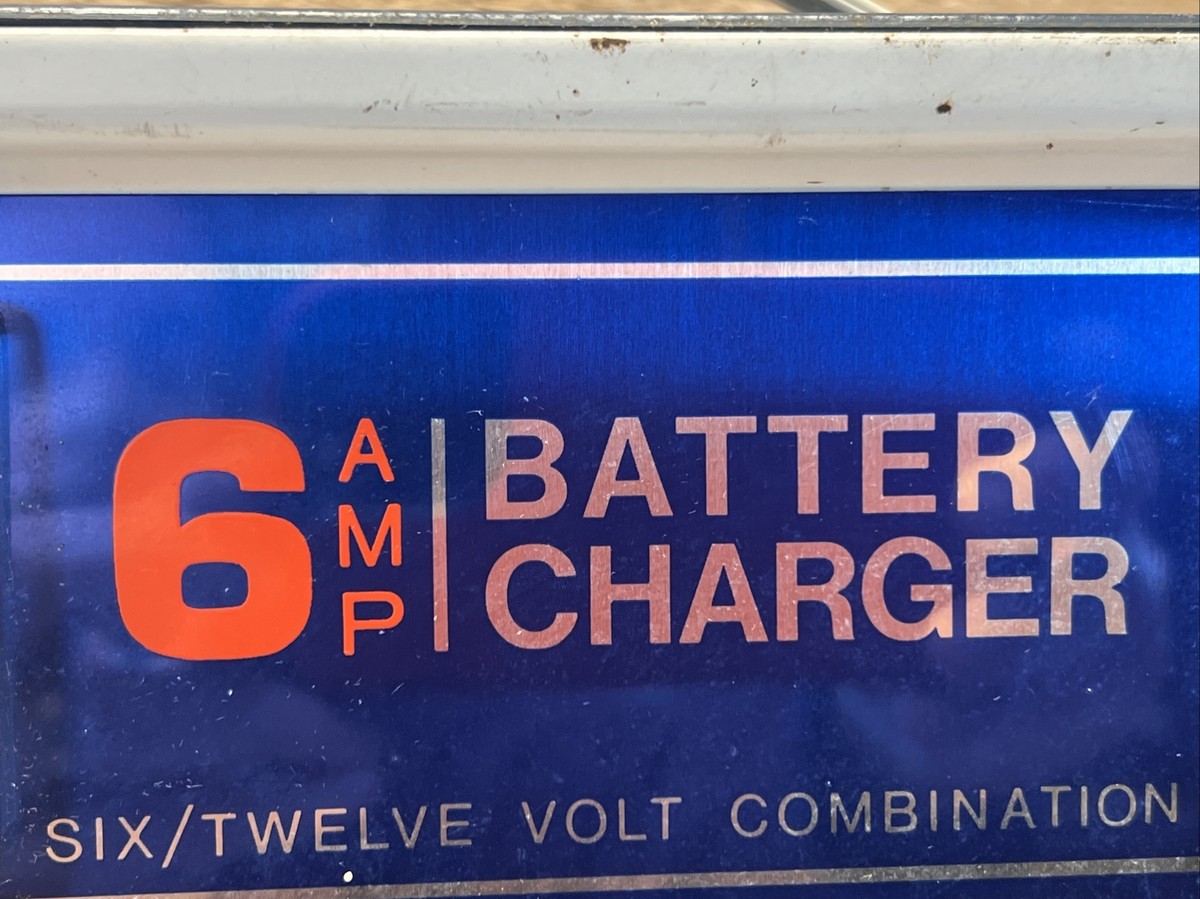 Vintage Montgomery Ward Riverside, 61-16401 6/12 Volt Tapering  