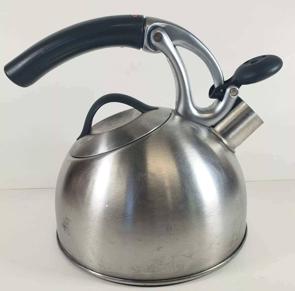 OXO UPLIFT Tea Water Kettle Stainless Steel 2QT/1.9 L Very Good Condition